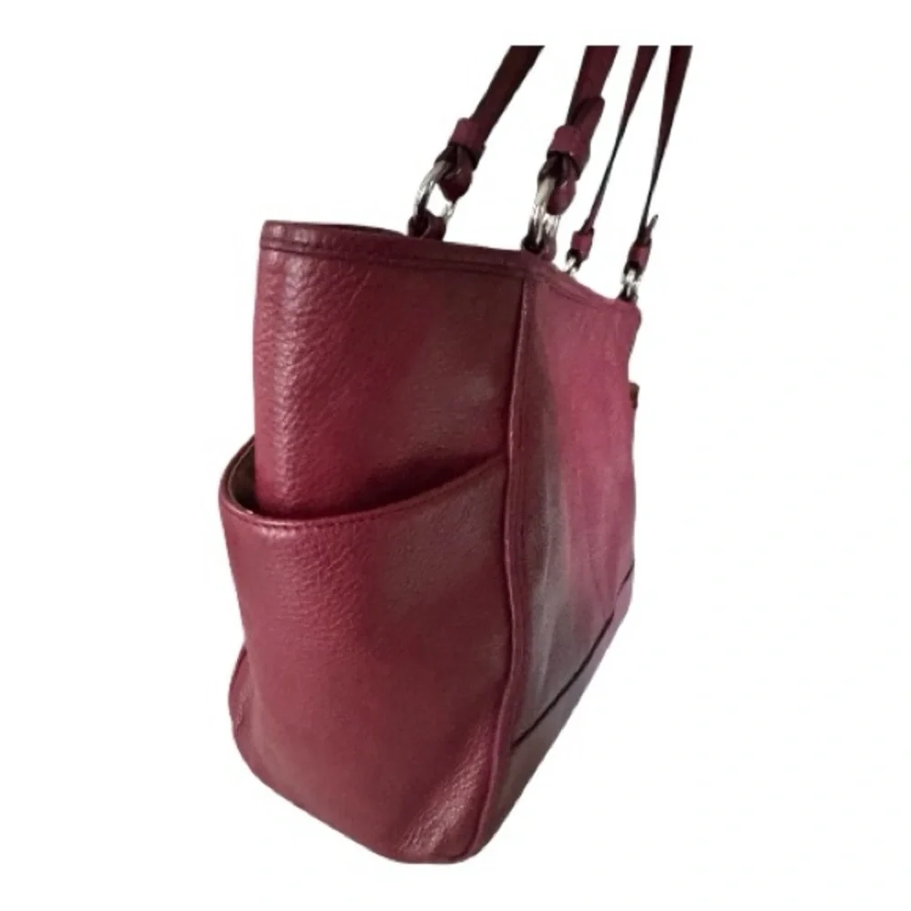 Coach Park Carrie Tote – Cranberry/Red - Picture 6 of 10